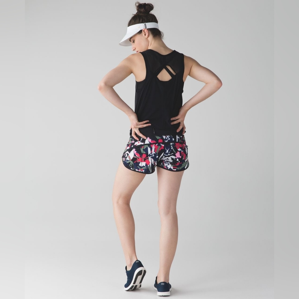 Lululemon Speed Short in Pop Cut Boom Juice Multi/Black